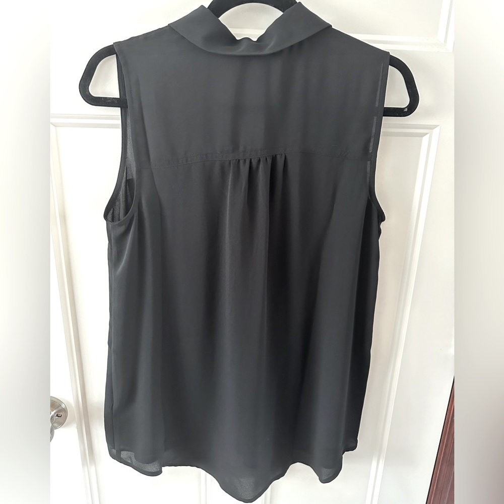 NWT Maurices Collared Button Down Sleeveless Blouse - Picture 2 of 3